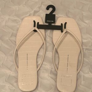 New Dolce Vita White Sandals Size 7.5
